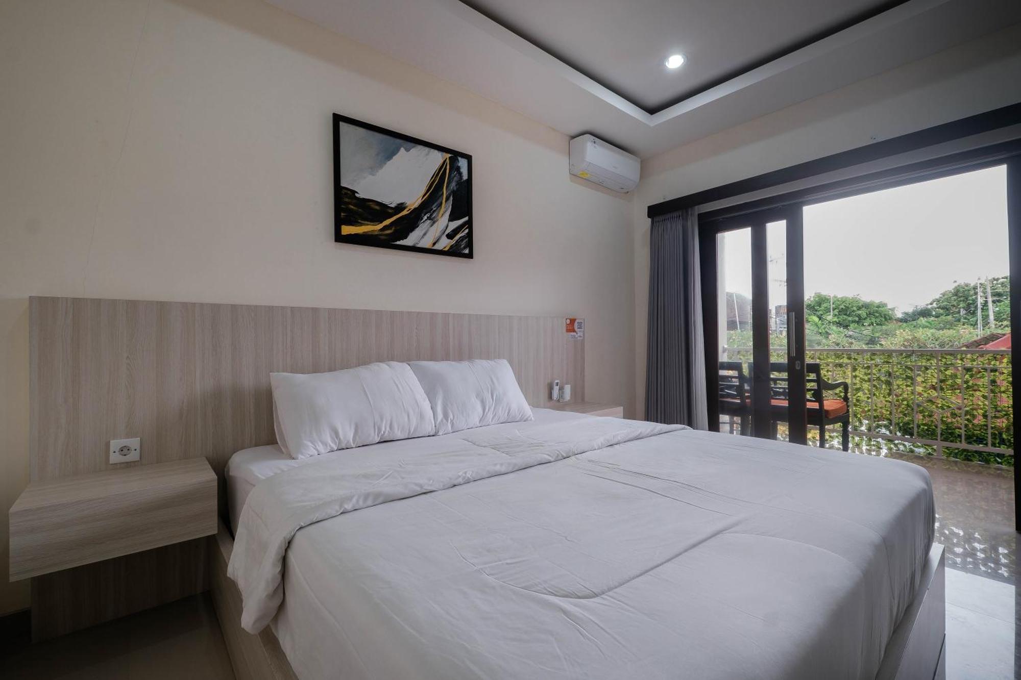Puri Kasih Home Stay Санур Экстерьер фото