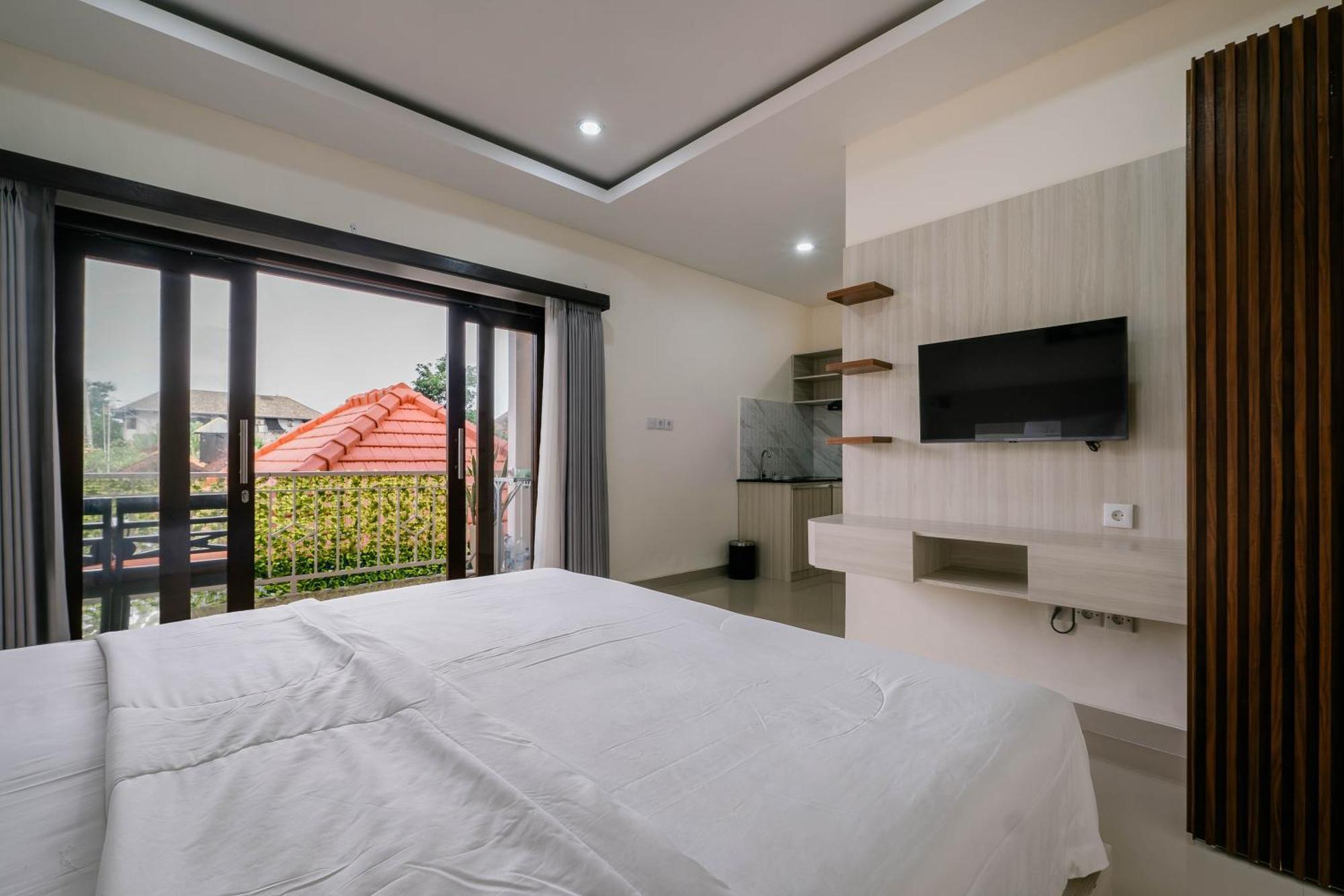 Puri Kasih Home Stay Санур Экстерьер фото