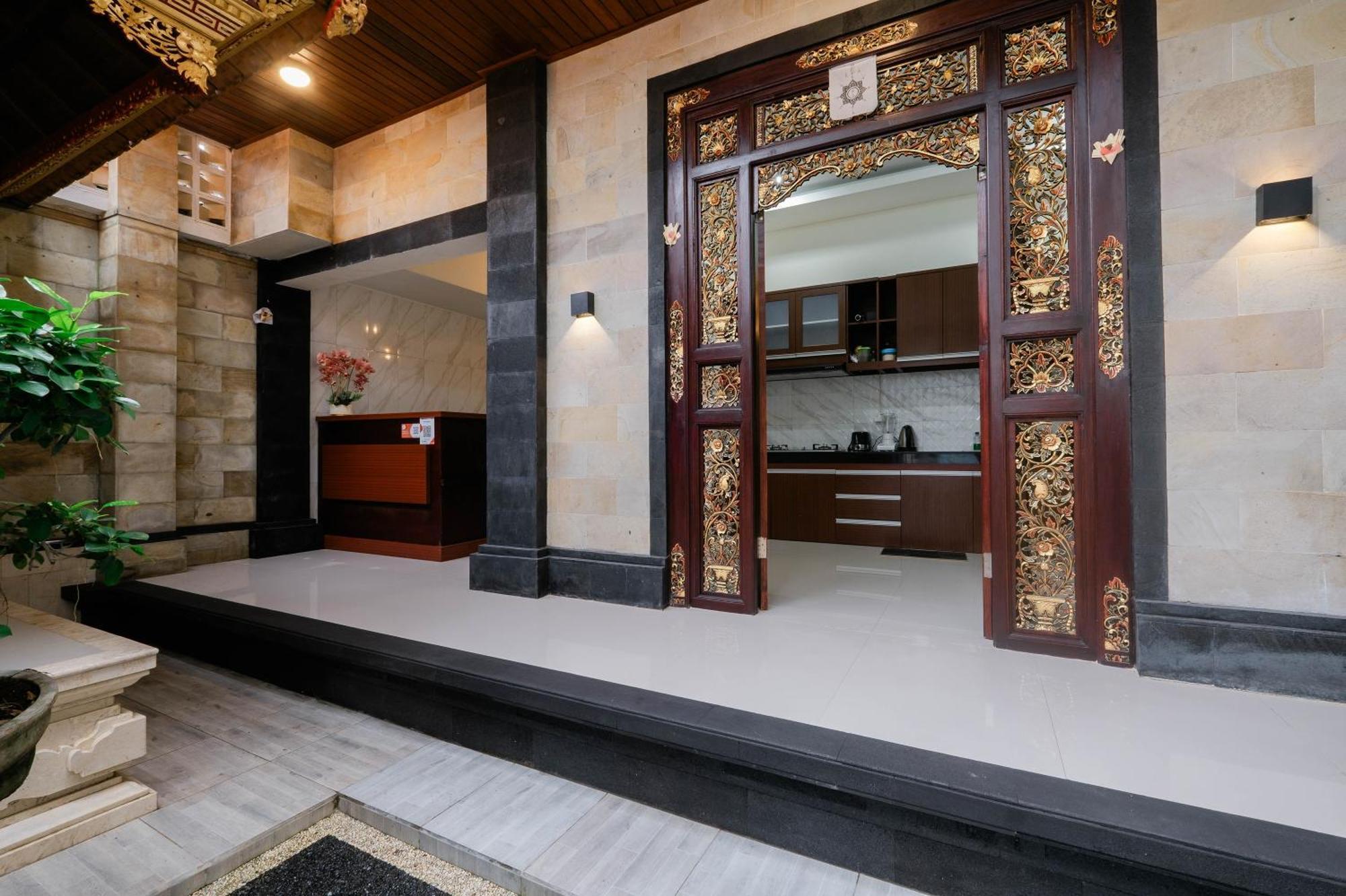 Puri Kasih Home Stay Санур Экстерьер фото