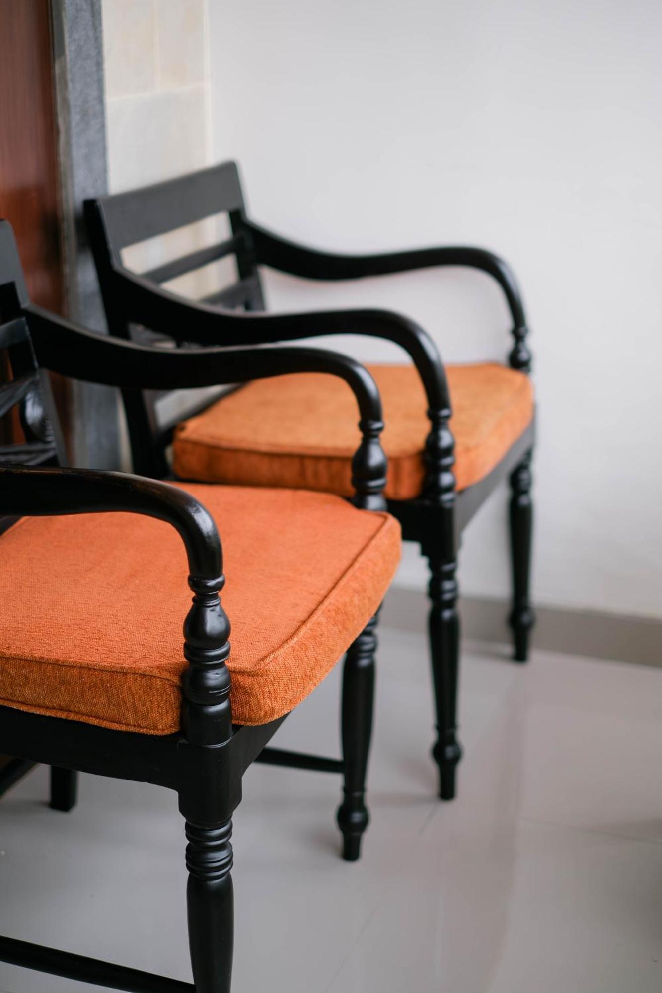 Puri Kasih Home Stay Санур Экстерьер фото